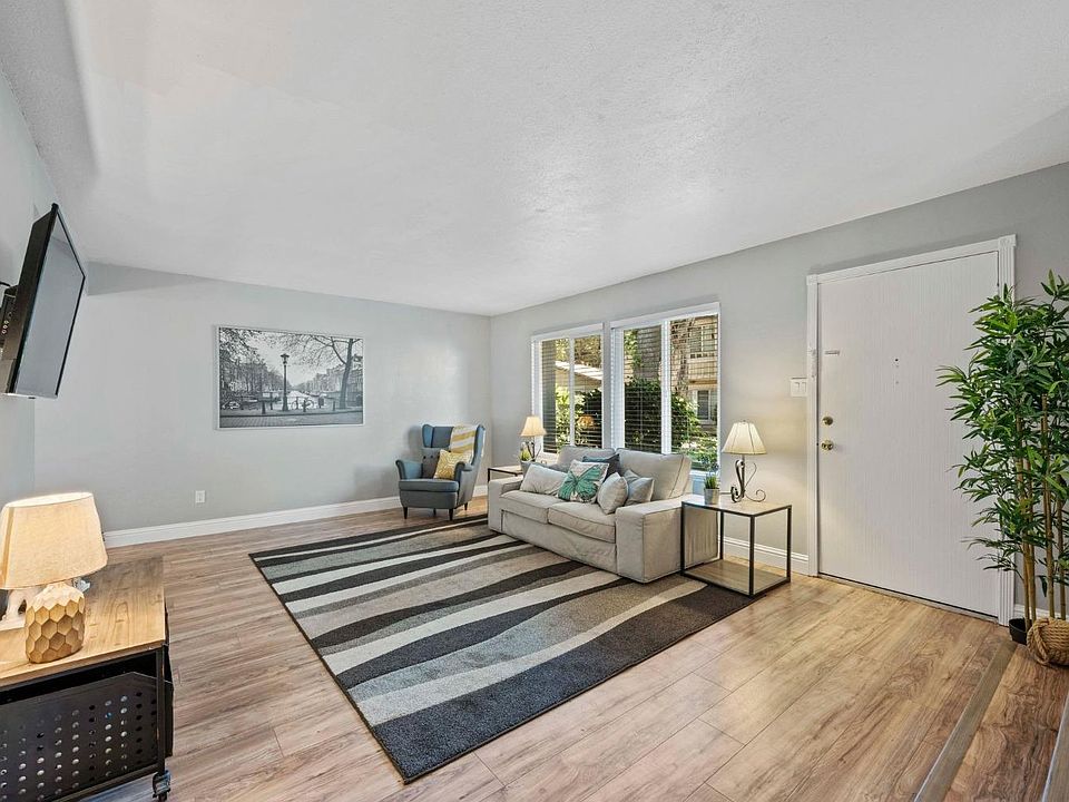 1st image of 8852 La Riviera Dr Unit B