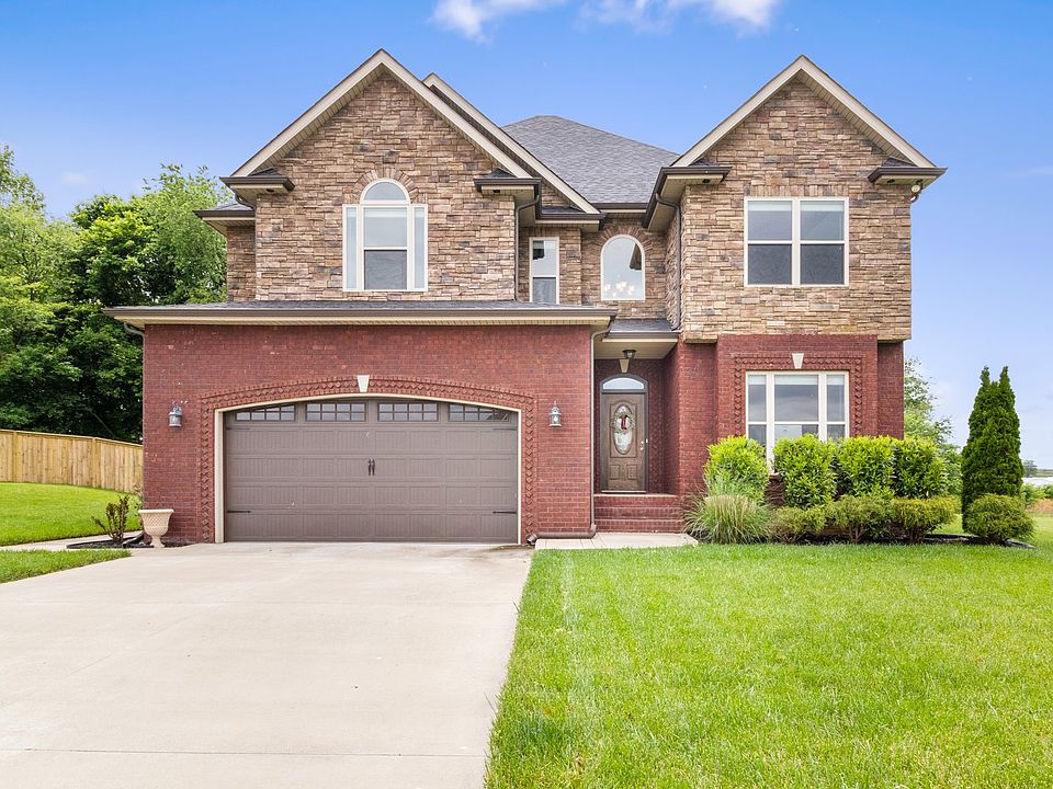 1st image of 548 Larkspur Dr
