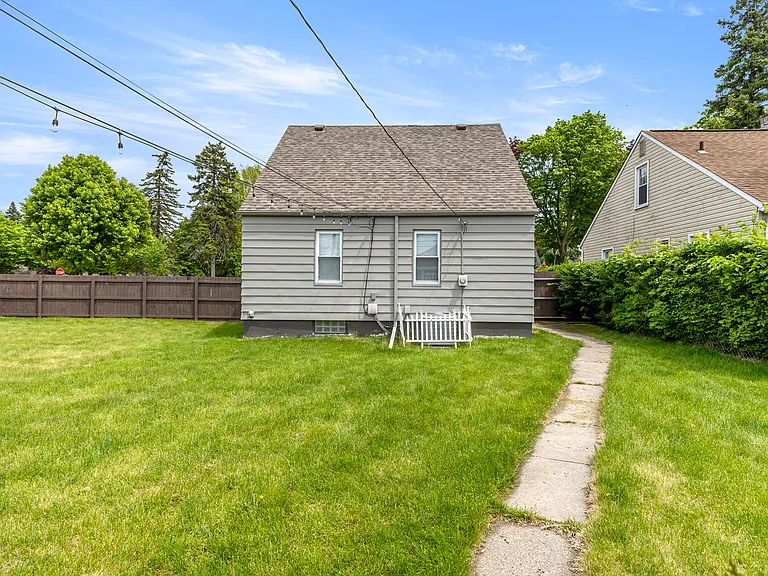 3230 Harding St — Photo 40