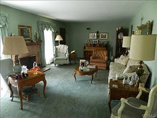 2nd image of 5571 Mesagrove Ave