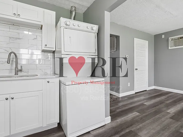 382 S Hague Ave #A — Photo 13
