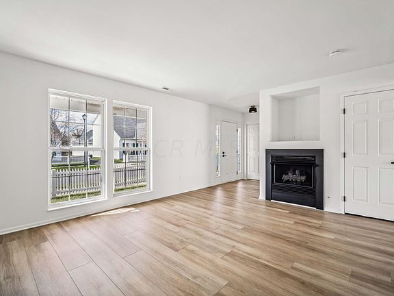 3rd image of 2408 Bloxom St