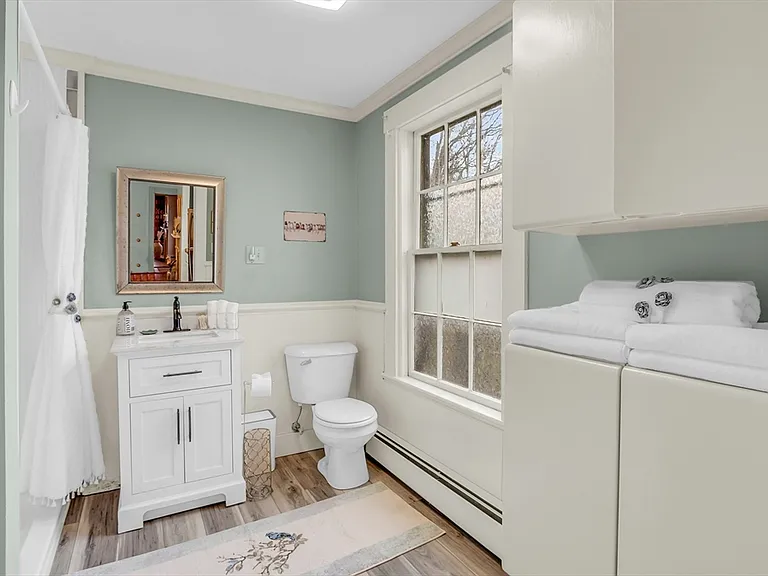 205C W Main St #3 — Photo 5