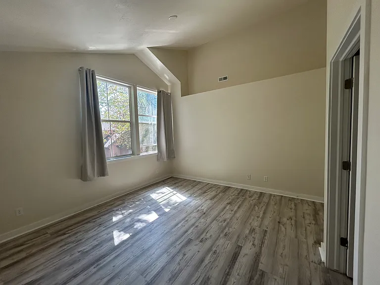 1931 E Copper Ranch Ln #E — Photo 10