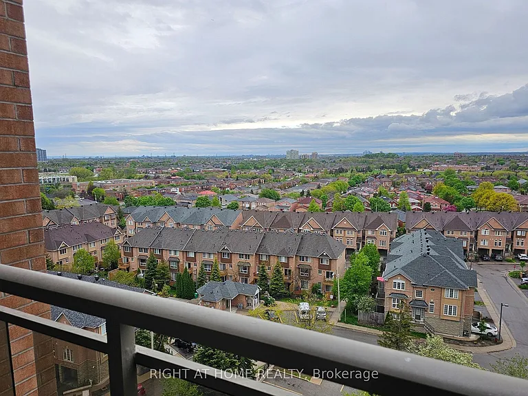 55 Strathaven Dr #1007 — Photo 16
