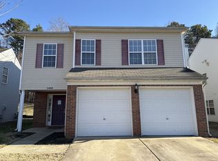 5808 Brookfield Pointe Dr, Charlotte, NC 28216
