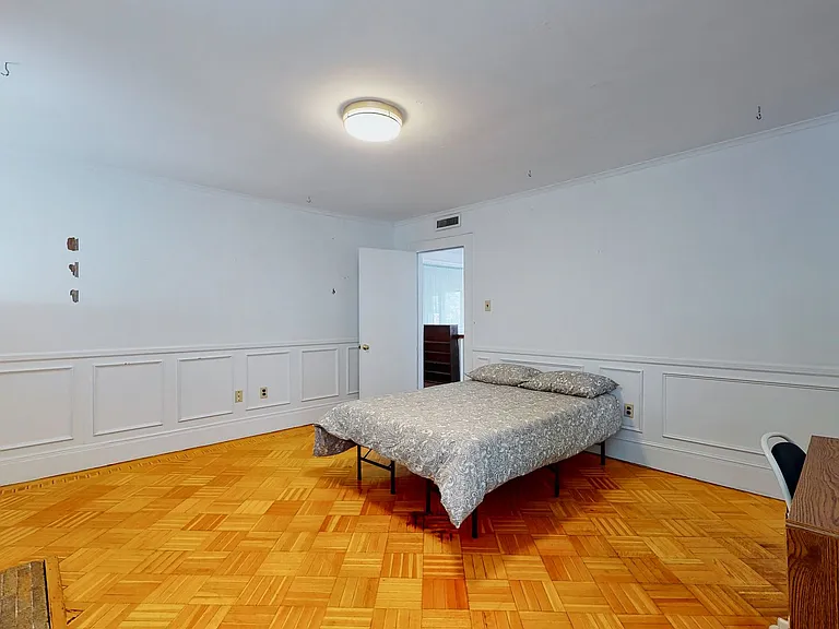 38 Trumbull St — Photo 47