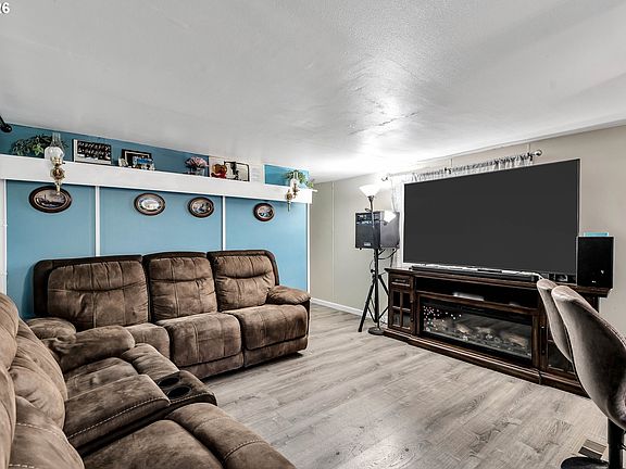 5th image of 8525 SE Orchard Ln Unit 84