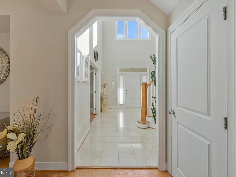 5922 Chesterbrook Rd — Photo 8