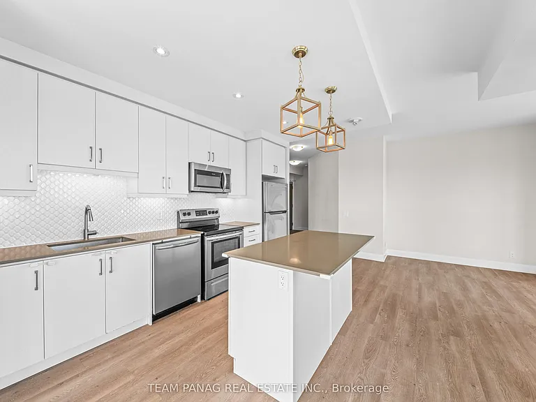15 Lynch St #1406 — Photo 8