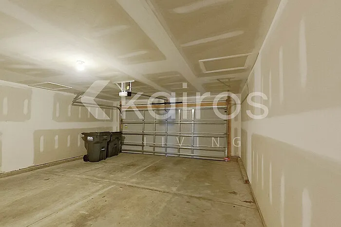 1240 Amberlight Cir — Photo 25