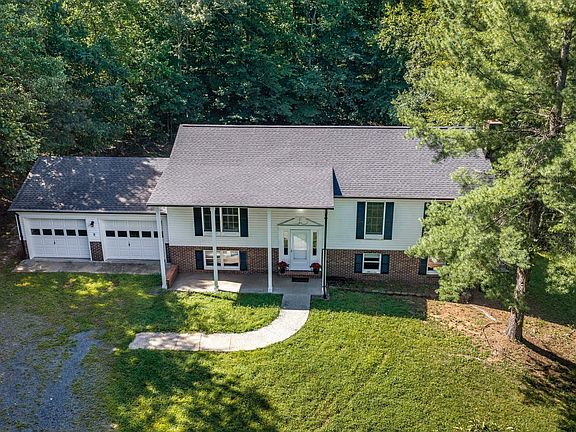 2nd image of 874 Rippin Run Rd