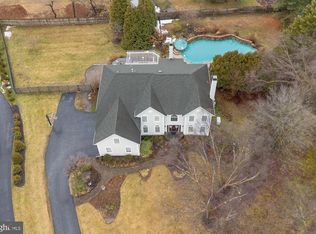 300 Bell Ct, Exton, PA 19341