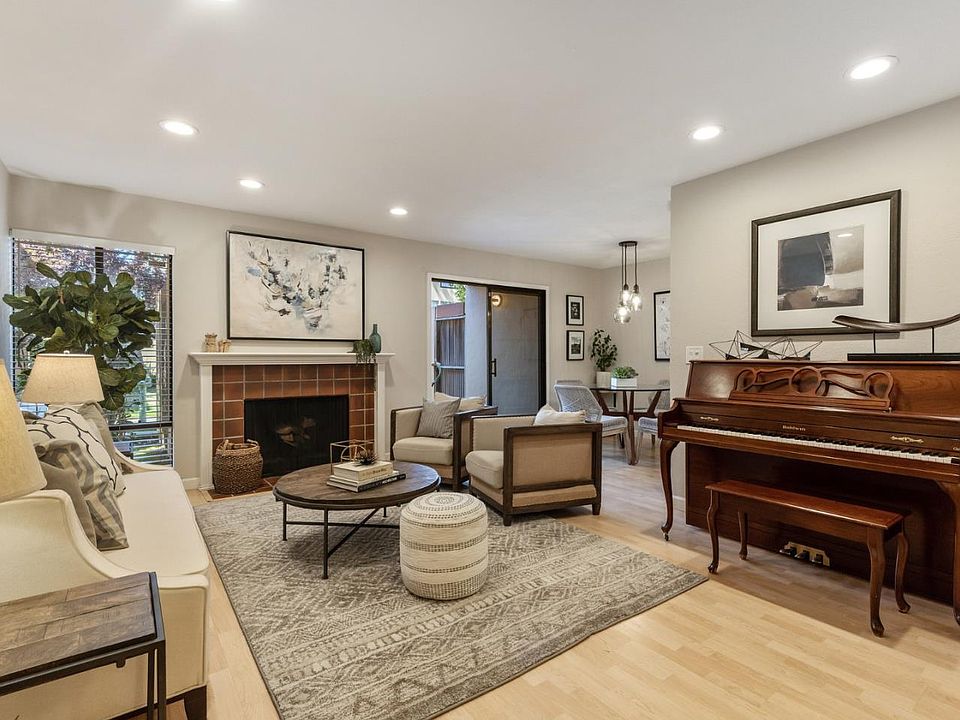 1st image of 922 Beach Park Blvd APT 26