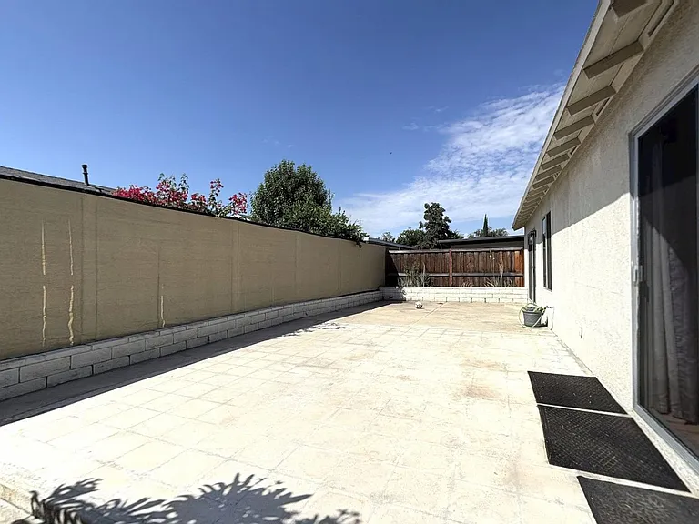 7920 Temecula Pl — Photo 17