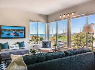 460 Rosecrans Ave, Manhattan Beach, CA 90266