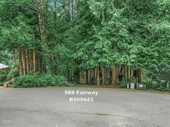 569 Fairway Dr, Gleneden Beach, OR 97388
