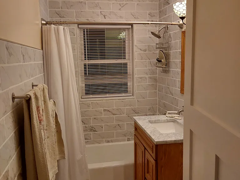 Bathroom - total view.