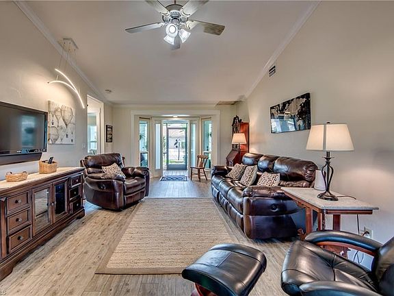 5th image of 5691 Baden Ct