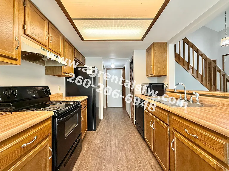 4221 Crofton Ct — Photo 6