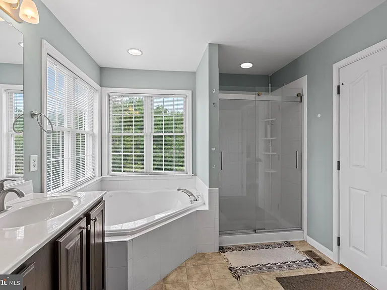 751 Hickory Limb Cir — Photo 15