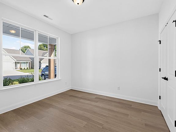 4th image of 6587 Elizabeth Ann Way