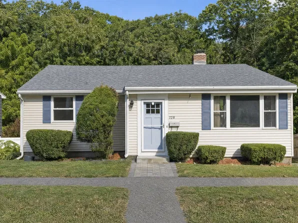 128 Commonwealth Rd, Lynn, MA 01904