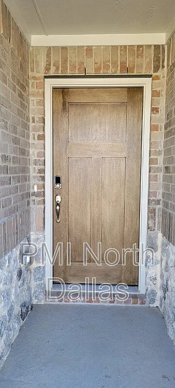 4 bed, 3.0 bath, 2059 sqft, $2,850 — Photo 4