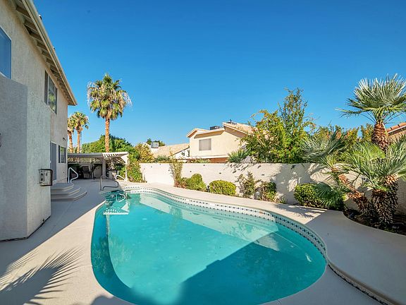 2nd image of 7424 Cypress Grove Ct