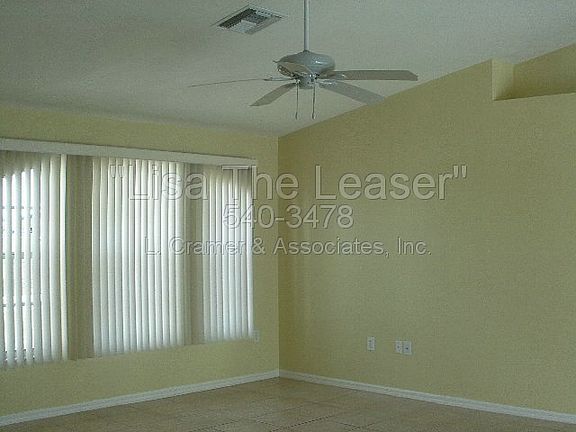 3rd image of 202 NW 22nd Ave