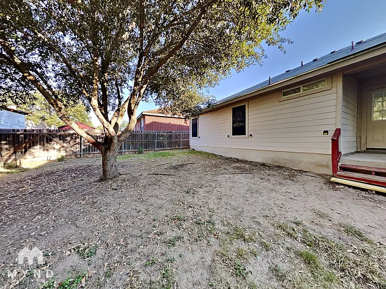 4611 Echo Lake Dr — Photo 22