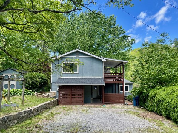 86 Chestnut Hill Rd