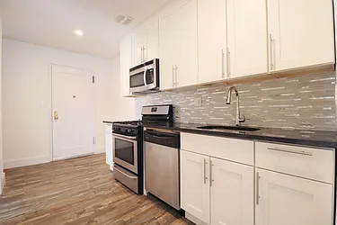 Rented by Uptown Flats LLC