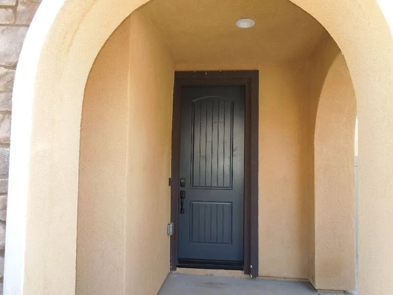 3 bed, 2.5 bath, 1564 sqft, $3,195 — Photo 2
