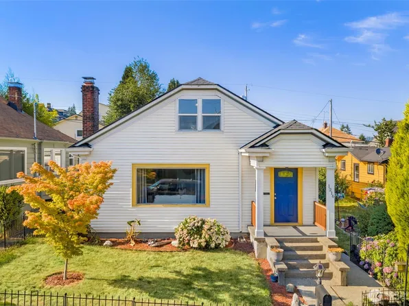 1216 Burwell St, Bremerton, WA 98337