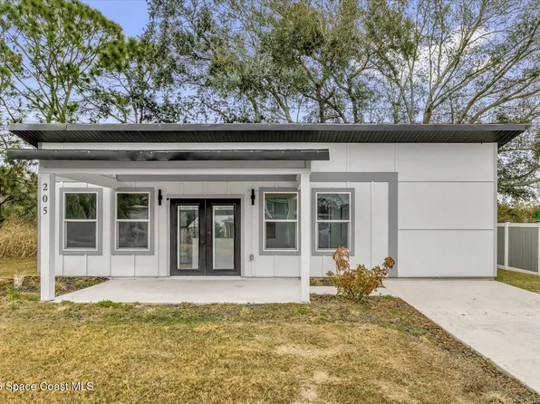 205 Flamingo Dr, Cocoa, FL 32926