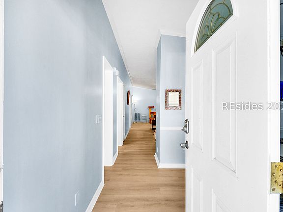 4th image of 7 River Tree Cir