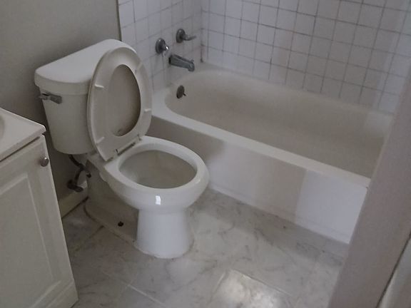 4th image of 1178 N Evergreen St APT 6