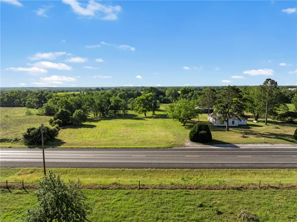 3009 Highway 77, Cameron, TX 76520