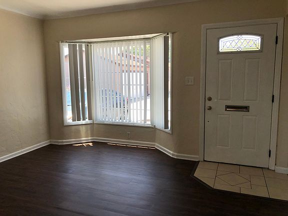 3rd image of 17718 Jersey Ave