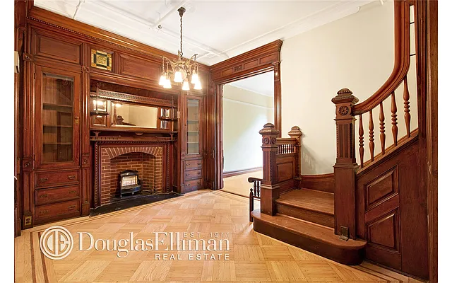 Sold by Douglas Elliman | media 2