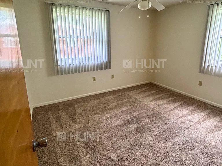 224 Fox Glove St — Photo 9