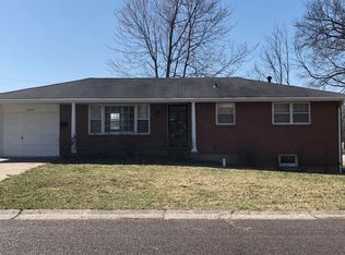 2600 White Gate Dr, Columbia, MO 65202