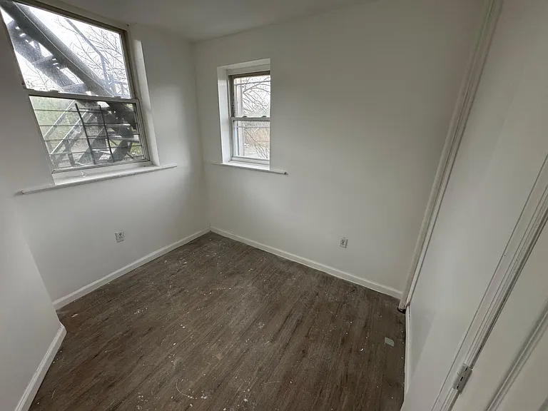 320 S Orange Ave #W2 — Photo 4