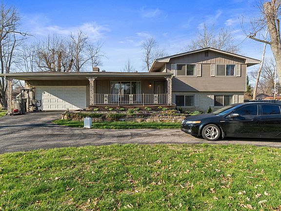 2nd image of 406 Griffin Rd