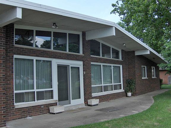 4th image of 55694 Eberly Pl