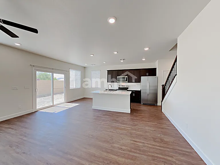 1613 Viaggio Ave — Photo 6
