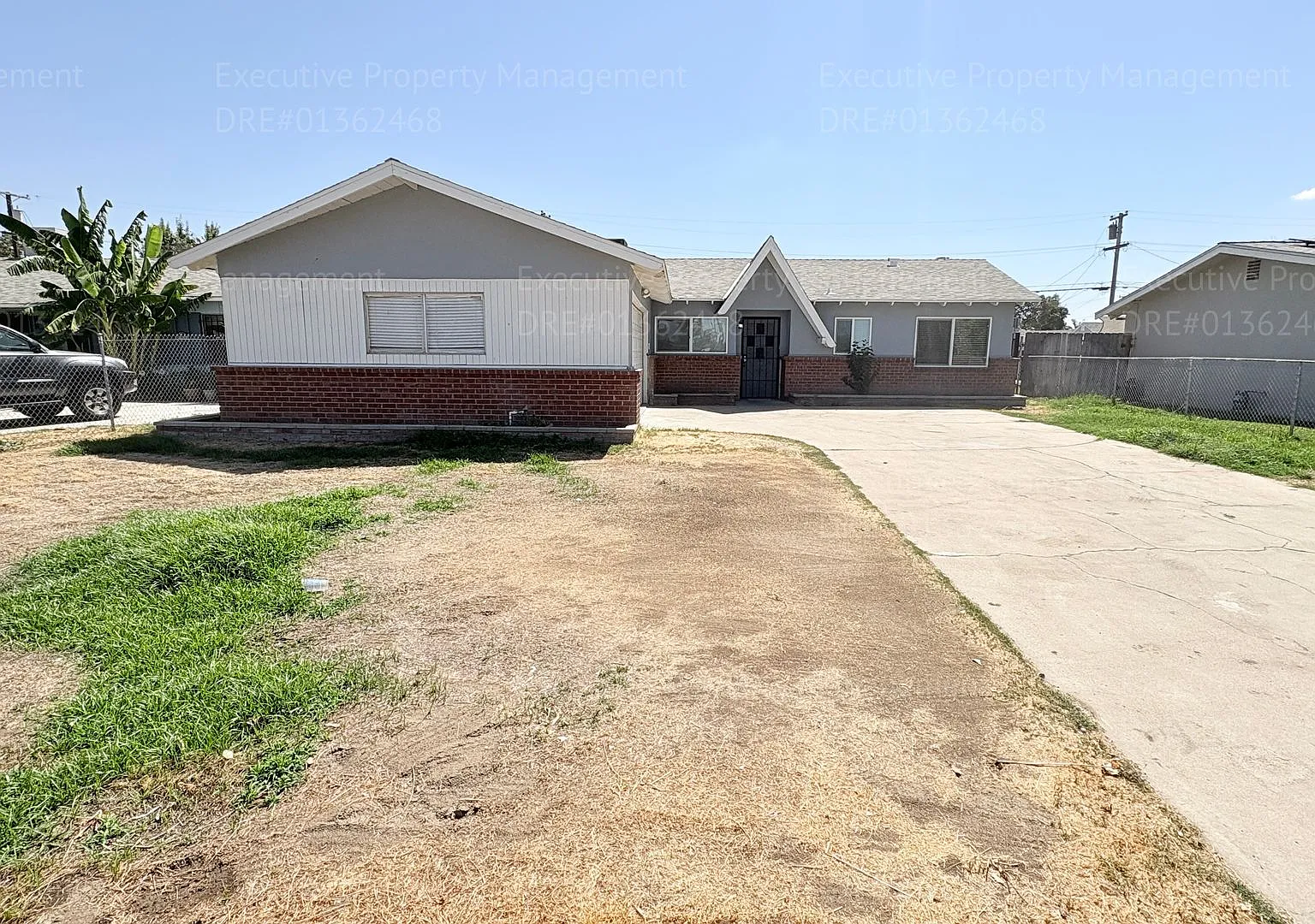 3 Bedroom 2 Bath house — Photo 1