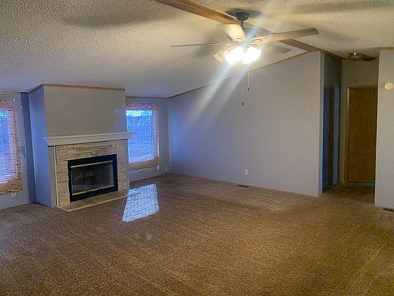 2nd image of 2200 E 12th St