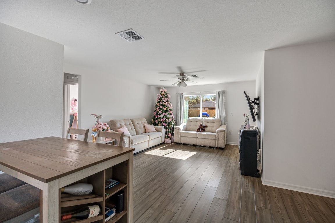 next background image